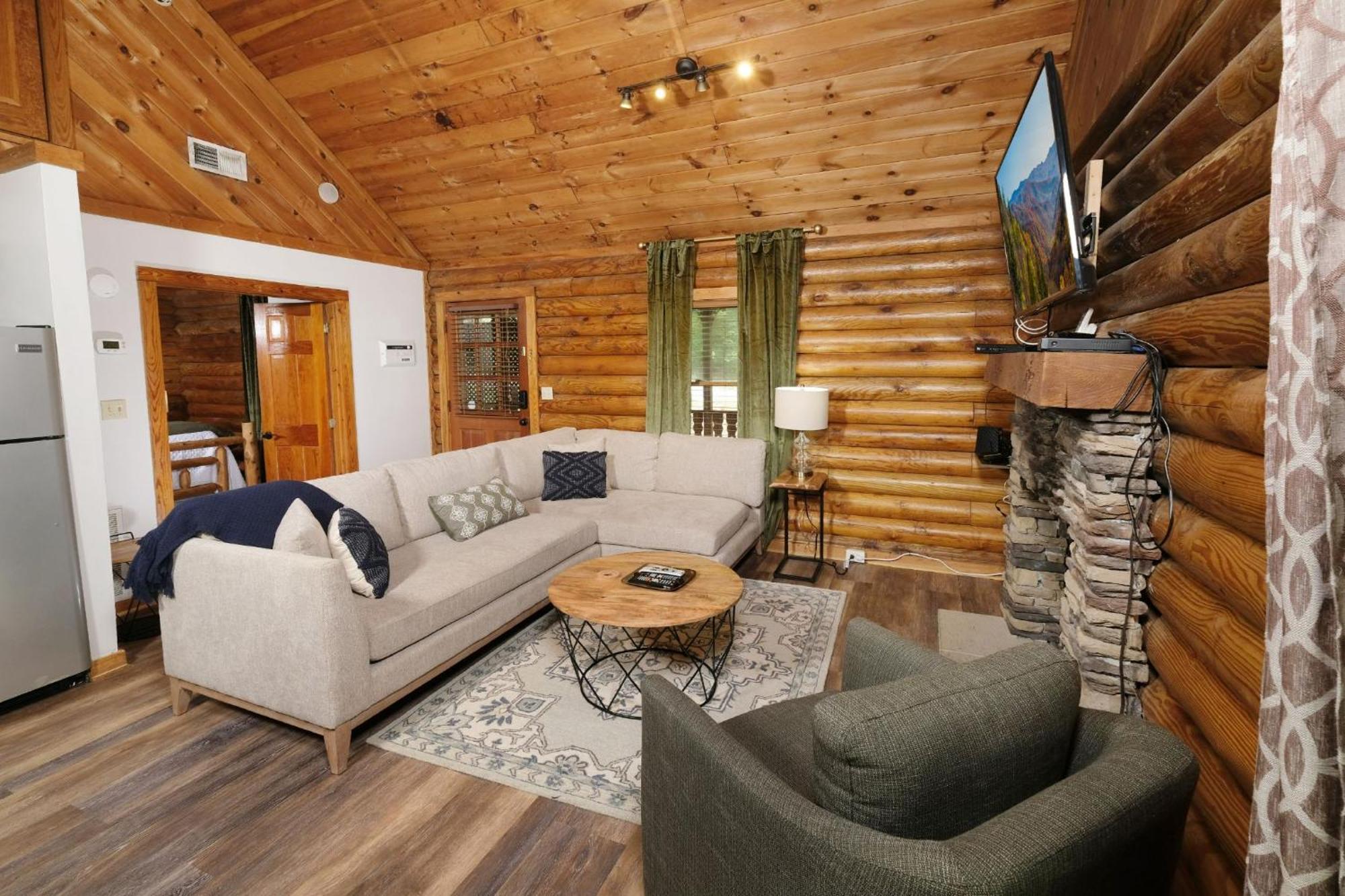 Grove Creek Cabin 蓋特林堡 外观 照片